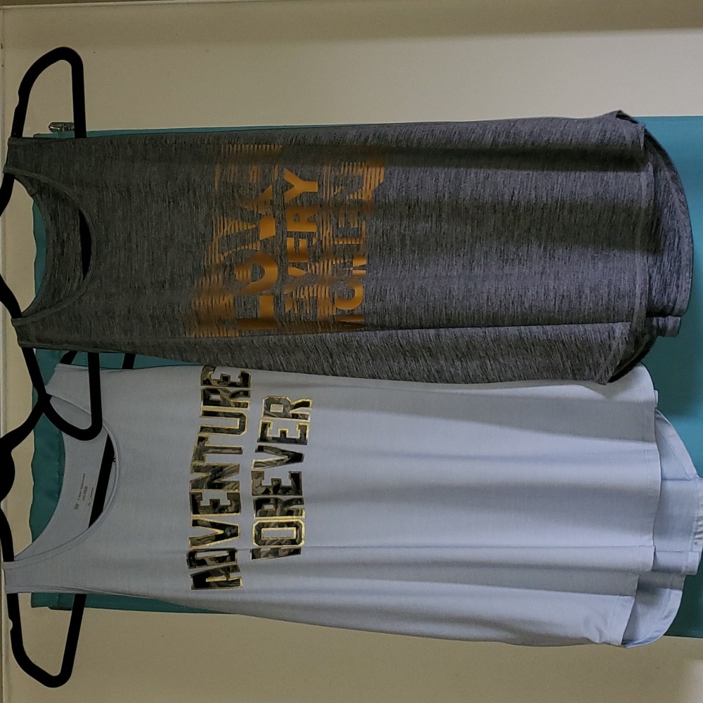 Nwot woman's tank workout shirts